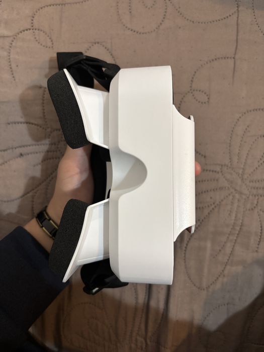 Продам VR очки.