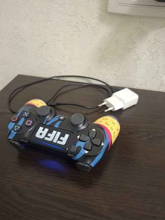 PlayStation controller, joystick