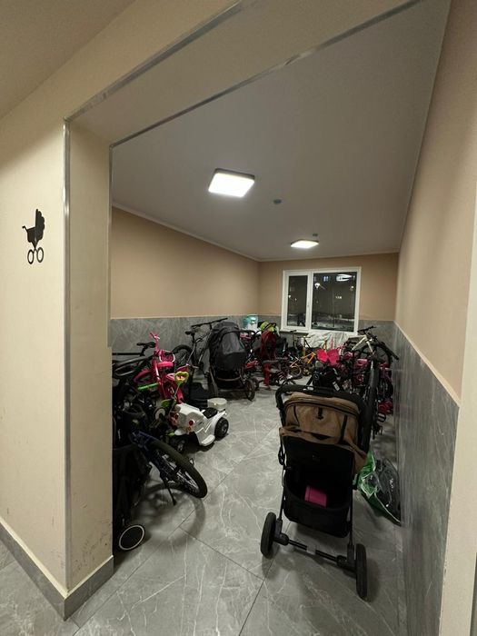 Продам квартиру на левом берегу.