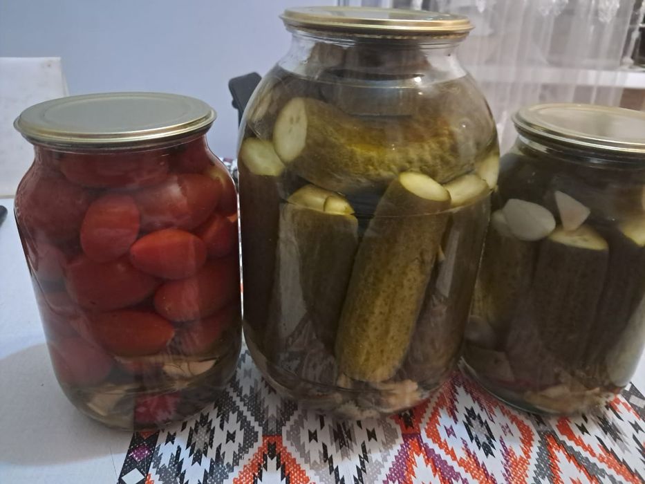 Помидоры Черри консервированные сладко кислые