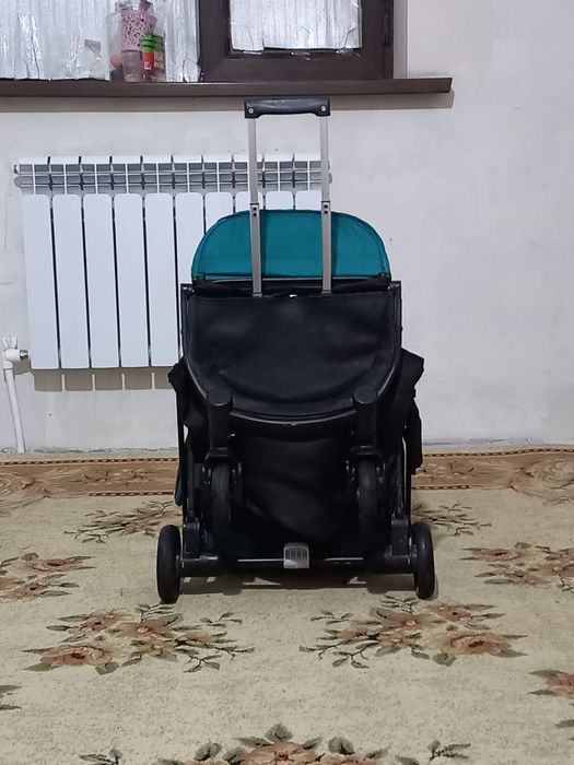 Каляска б/у , жағдайы жақсы.Көп пайдаланбаған.