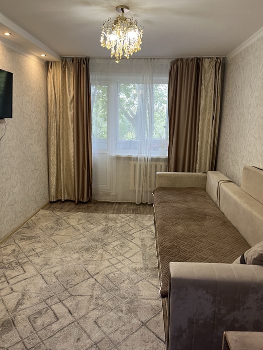 Продаю диван 3 метра