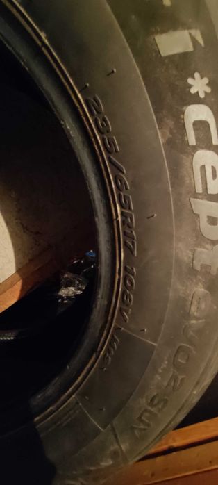 2 Бр гуми Hankook 235/65/17 дот 18