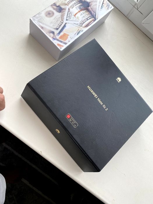 Huawei mate xs2 8/512gb
