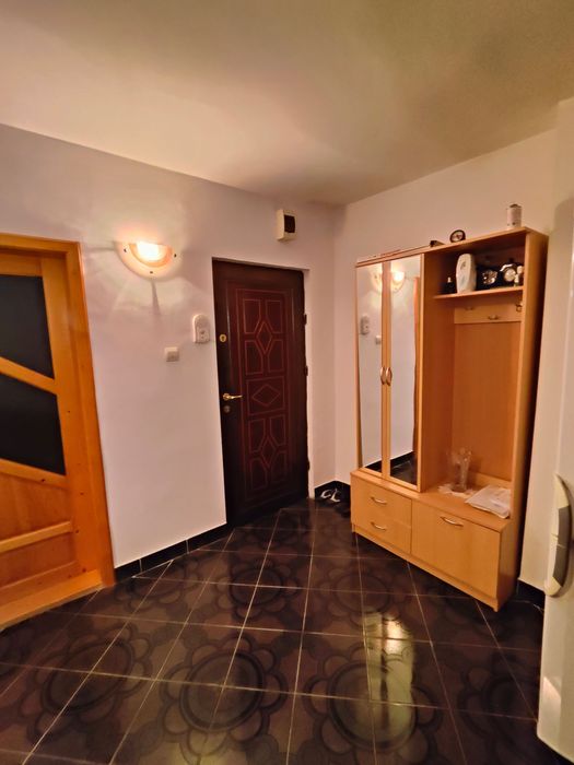 Apartament de vânzare cu 2 camere