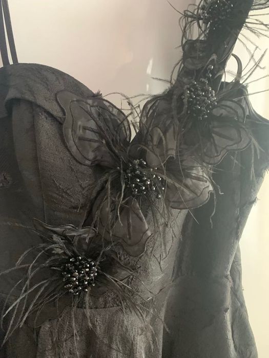 Стилна и красива черна бална рокля