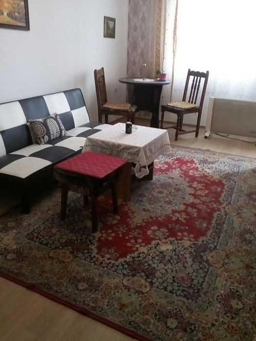 Дава се под наем Двустаен апартамент в Бургас, Меден рудник - зона Б - 50 кв.м за 150 € - Снимка #5