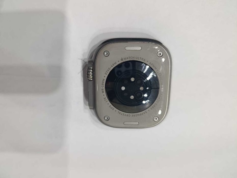 Apple Watch Ultra 2, 49 mm Titanium Alpine Loop Indigo (M) Impecabil