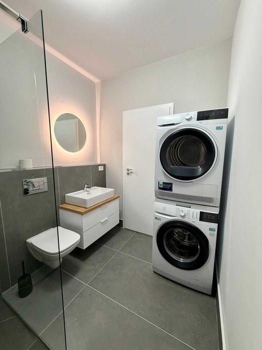 Proprietar, Vivalia V8, prima inchiriere, contract ANAF, loc parcare