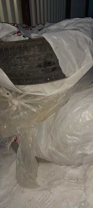 Продам 205/65/15