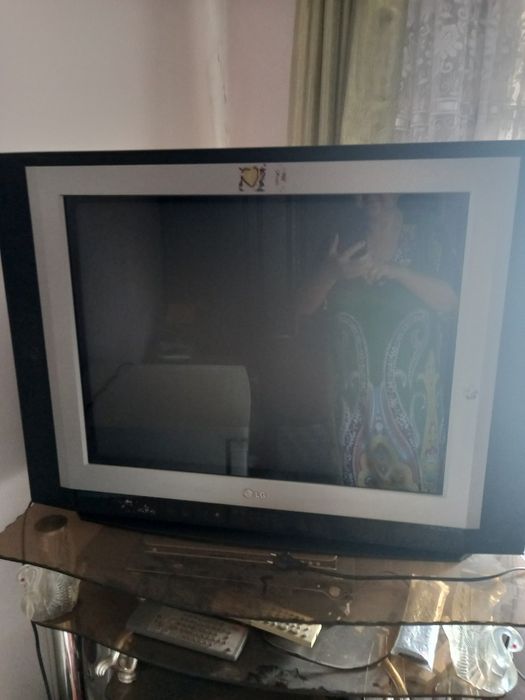 Телевизор сатылыды