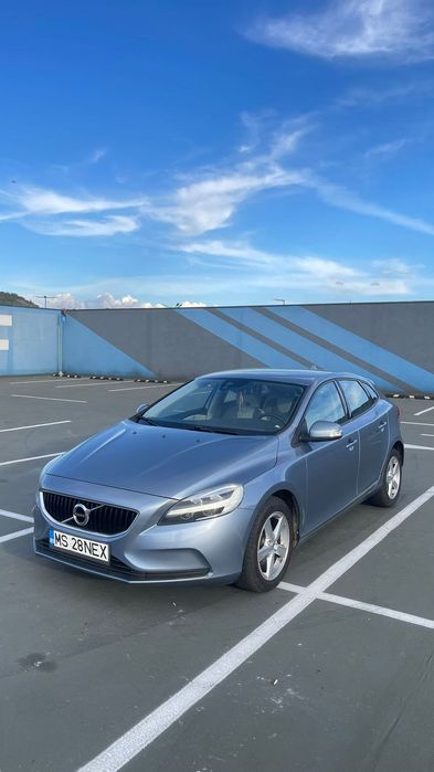 Volvo V40 Al doilea proprietar, Kit ambreiaj volantă noua, discuri+plăcuțe noi