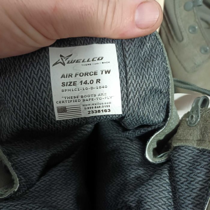 Bocanci army Wellco Aviatie, masura 14R, talpic 33 cm. Vibram+Goretex.