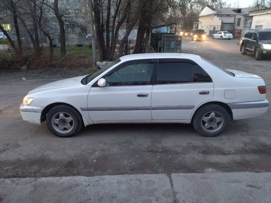 Продам,, Toeta korona премио 2001  года