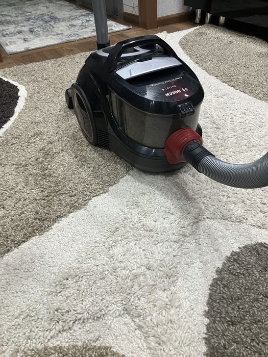 Пылесос Bosch