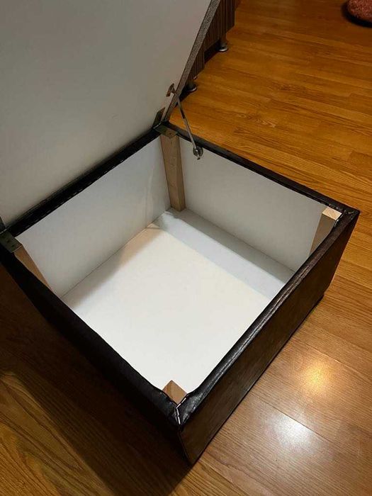 Lada depozitare cu sezut