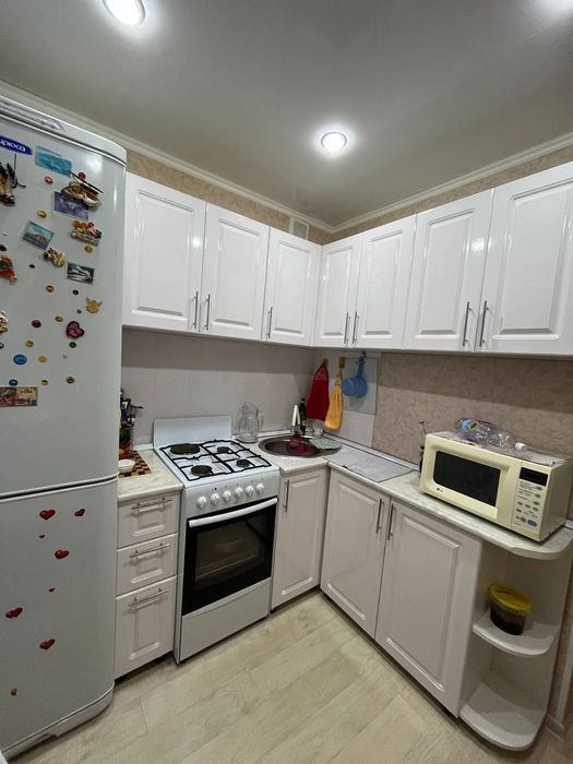 Продам квартиру 4 комнатную