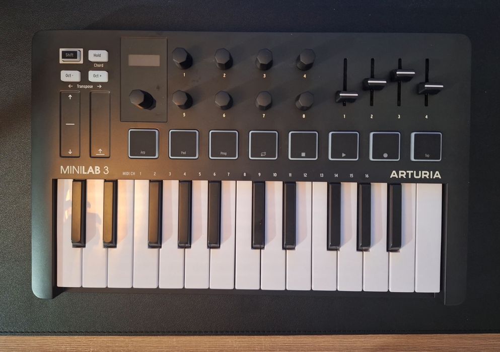 MIDI-клавиатура Arturia MiniLab 3 Black
