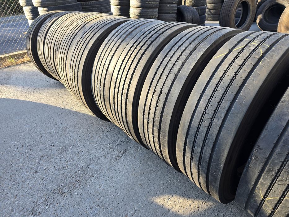 Anvelope de directie 275-70r22.5 Bridgestone