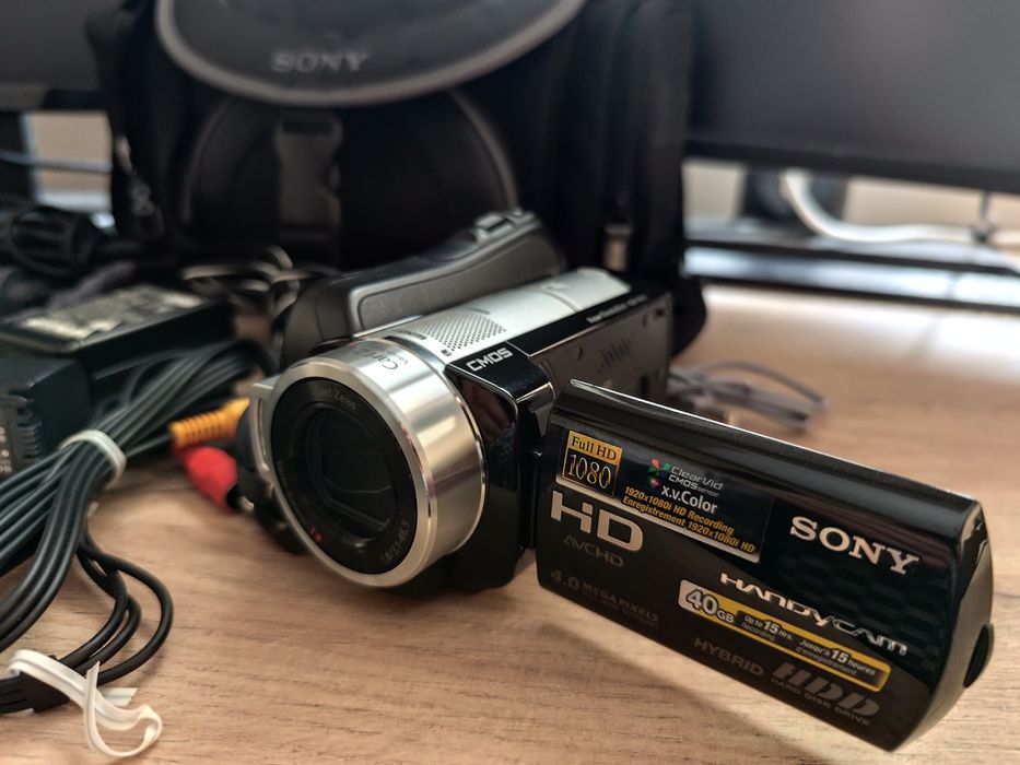 Sony HDR SR 10 с хард диск 40GB - Full HD Видеокамера
