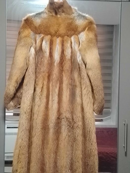 Дамско дълго палто естествен косъм