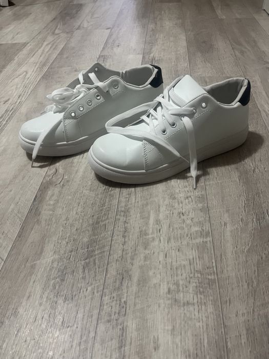 Кроссовки мужские