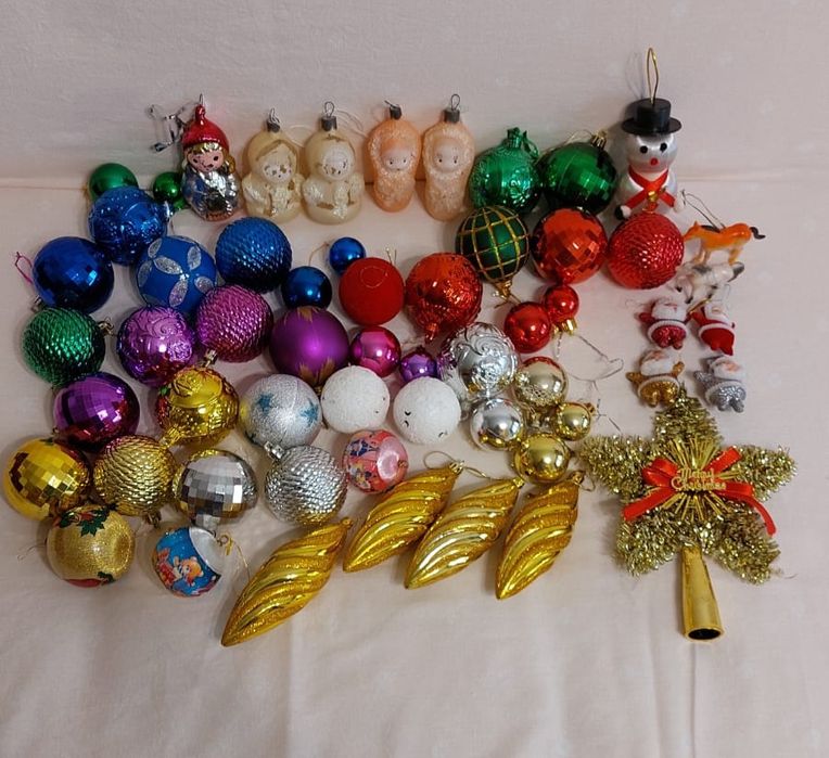 ёлочные игрушки. Есть 5 из СССР