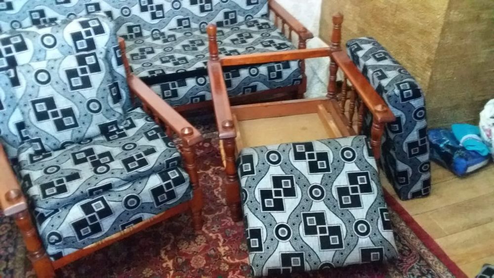 Продам мягкий уголок