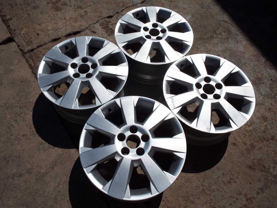 vand 4 jante originale opel pe 17"  5x110 astra,vectra,meriva,zafira,signum,bertone pret 800toate4