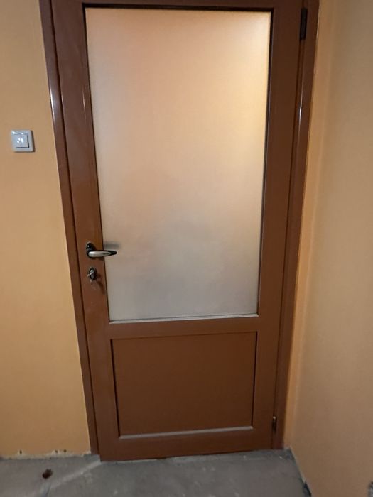 Интериори алиминиеви врати