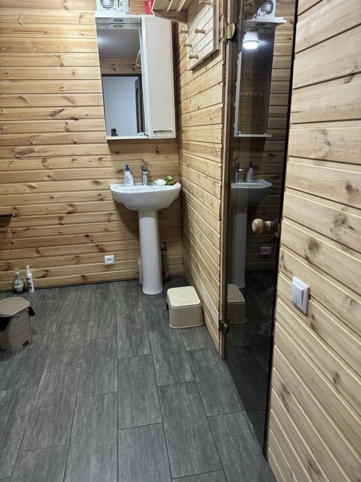 Продам 2-х этажный дом