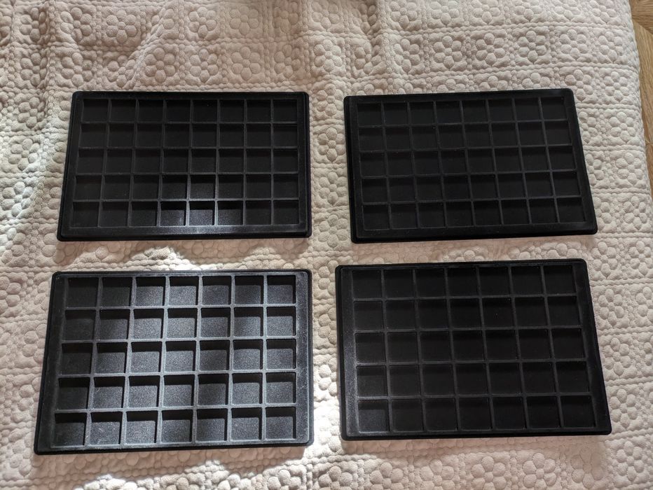 Планшеты для монет (коллекционирование)