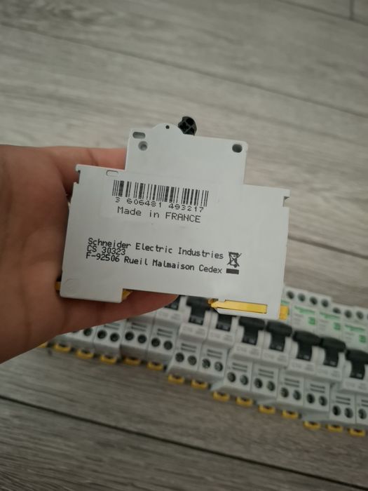 Sigurante electrice Schneider C10 si C16