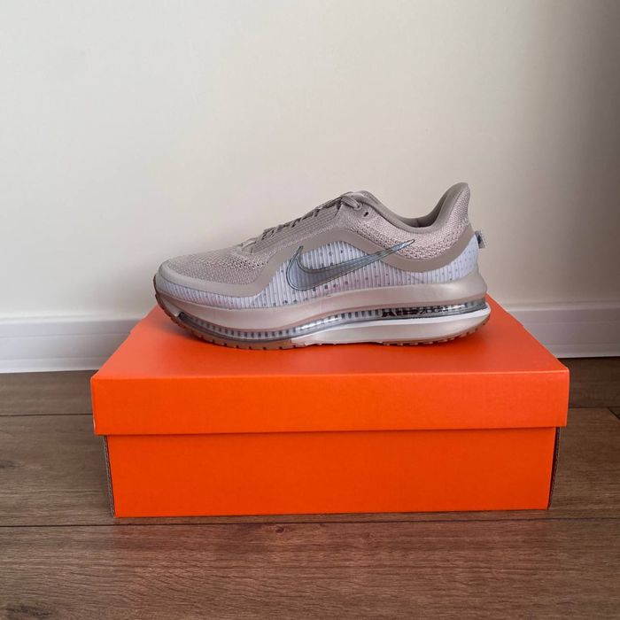 Nike Pegasus Premium - 40/41/43/45/46