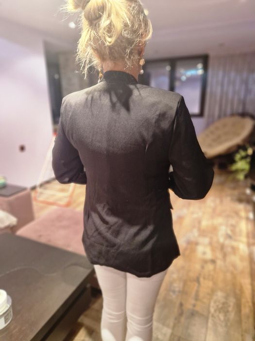 Черно дамско сако