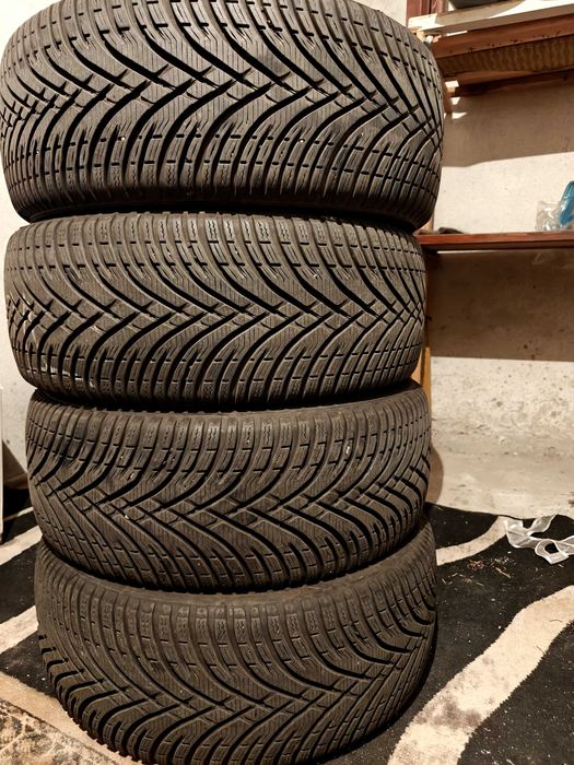 Продавам 4 бр. Kleber Krisalp HP3 225/50/17 - Зимни