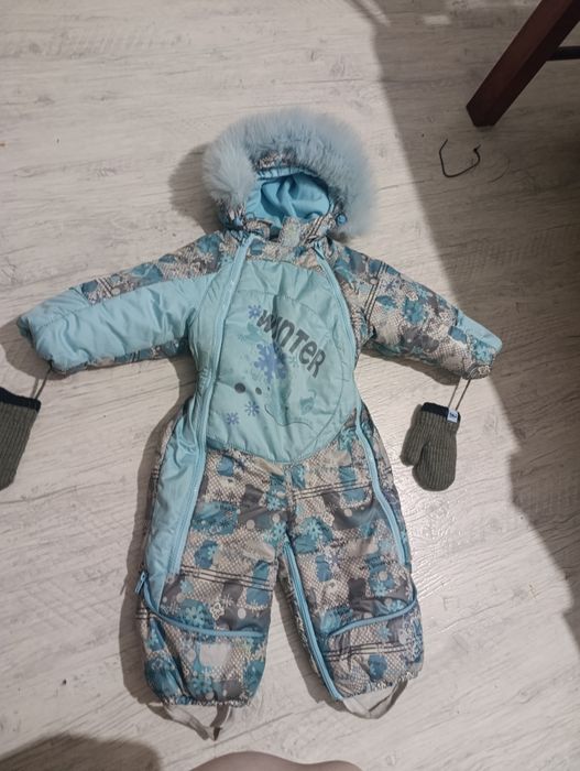 Продам комбинезон демисезон-зима 74-80