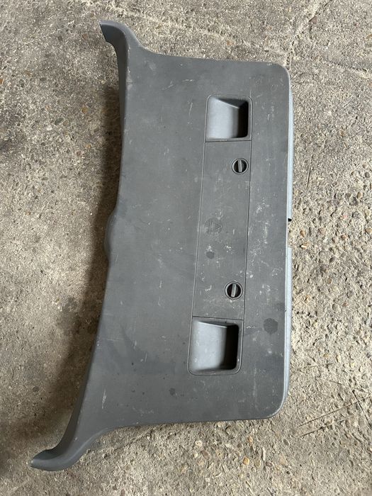 Capitonaj portbagaj vw touran an 2007 facelift