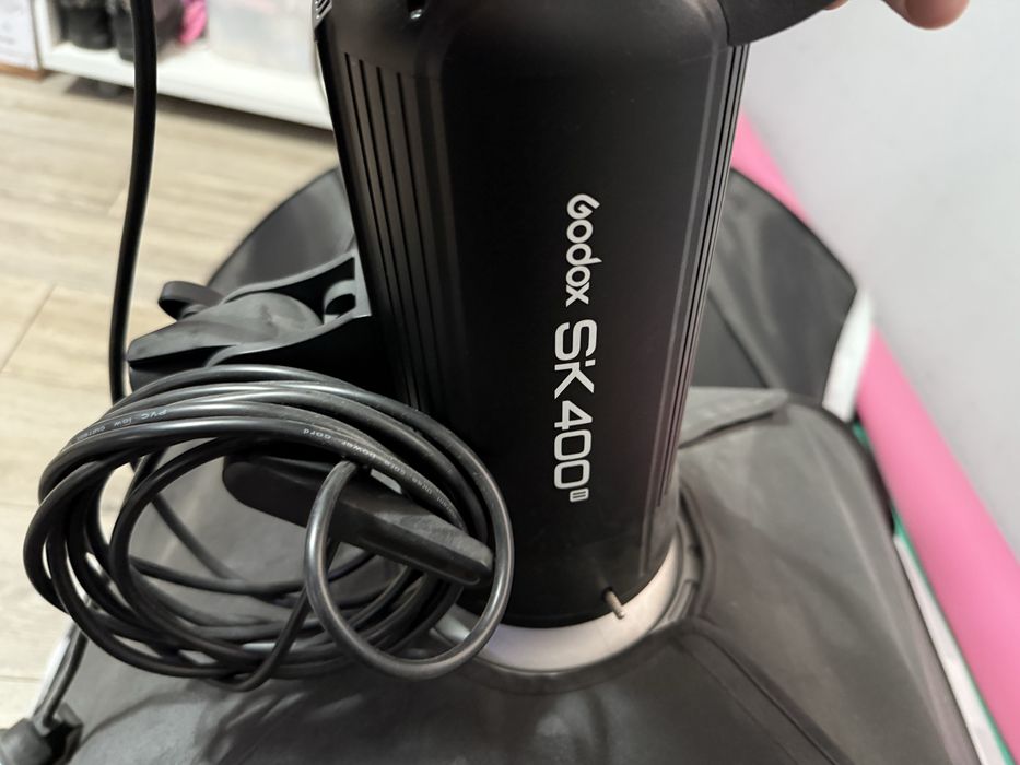 Продам импульсный свет Godox