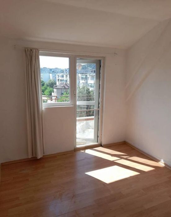 Дава се под наем Двустаен апартамент в Пловдив, Кючук Париж - 56 кв.м за 290 € - Снимка #3