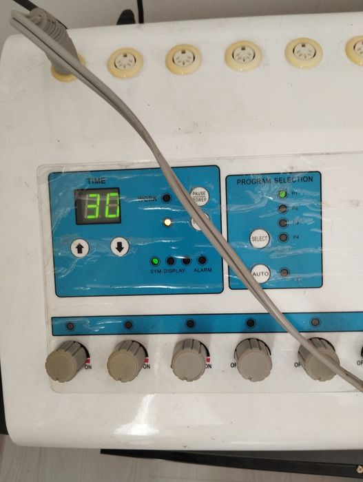 Aparat de electrostimulare