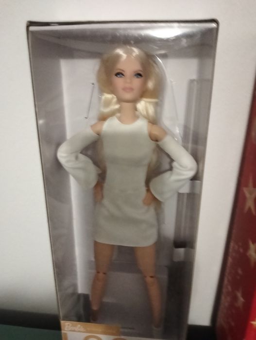 Păpuși Barbie Look și Holidey