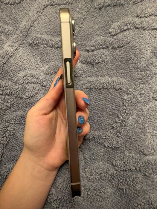 iPhone 15 pro max android