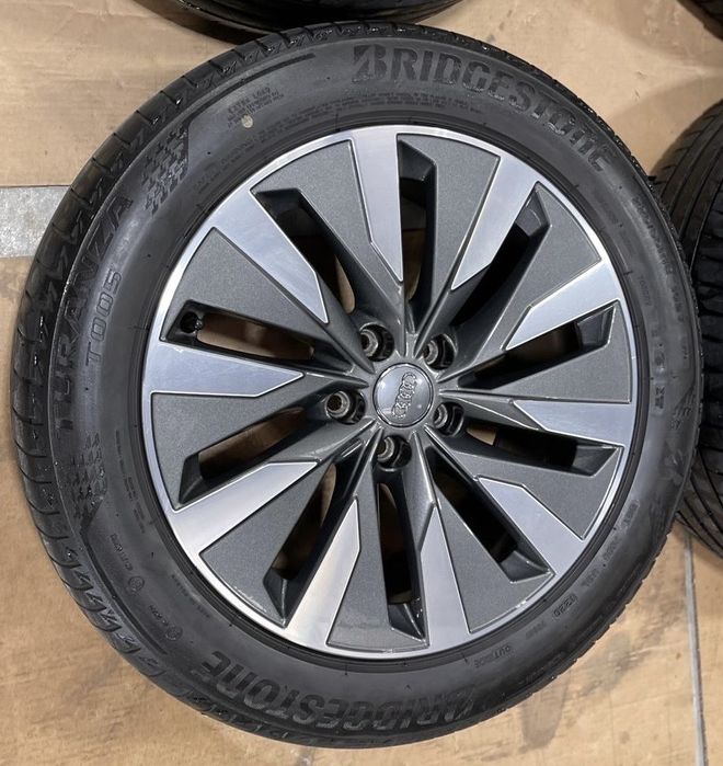 Jante Audi A6 C8 18 FACTURA Impecabile anvelope vara Q5 A6 C7