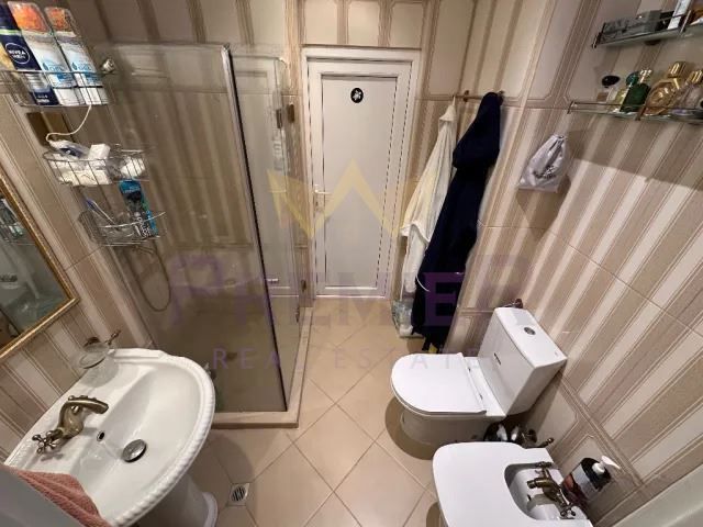 Продава се Тристаен апартамент в к.к. Слънчев бряг - 210 кв.м за 1667 €/кв.м - Снимка #8