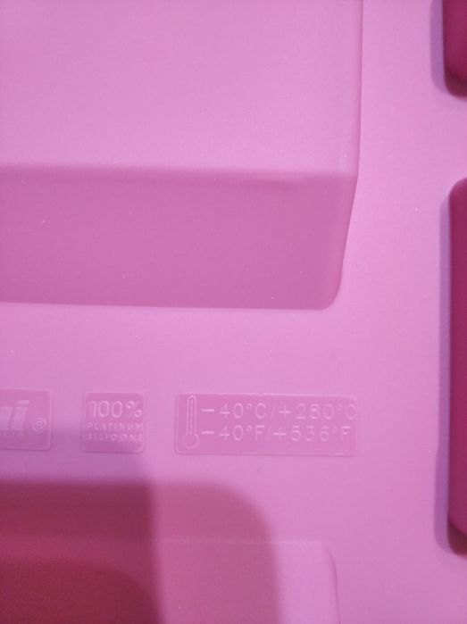 Голяма силиконова форма замък