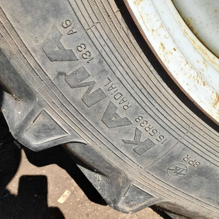 Трактор МТЗ 80 с дискова брана 2,80 м.