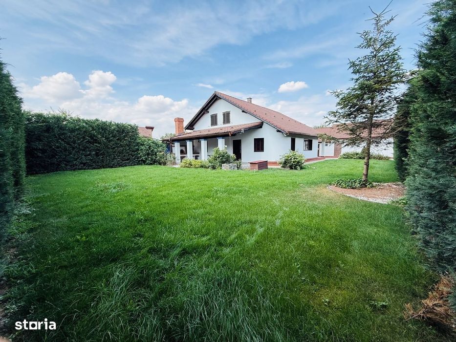 DE INCHIRIAT Casa individuala, 180mp utili, 720 teren-Sanmihaiul Roman
