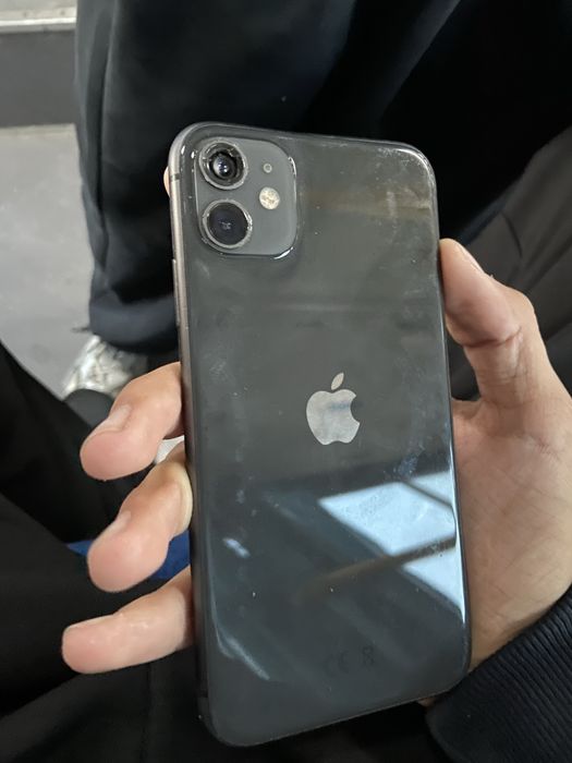 Iphone 11 64/70%