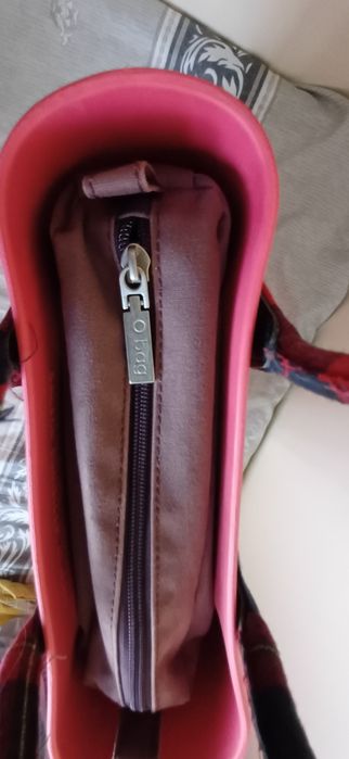 Чисто нова дамска чанта